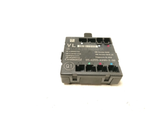 Priekšējo durvju vadības bloks - A2189000801