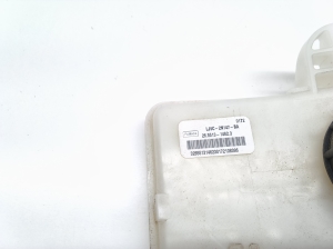 Ford Mustang Mach-E Mach-E (2020–2026) Pidurivedeliku paak LJ9C2N147BA - 2