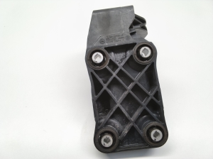 Ford Mustang Mach-E Mach-E (2020–2026) Halter für Klimakompressor LJ9H19F669AE - 2
