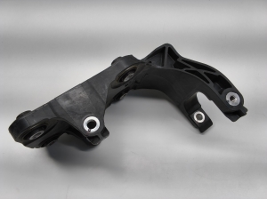 Ford Mustang Mach-E Mach-E (2020–2026) Halter für Klimakompressor LJ9H19F669AE - 3