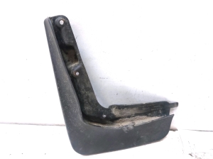 Mud flap - DS7JA28371AAW