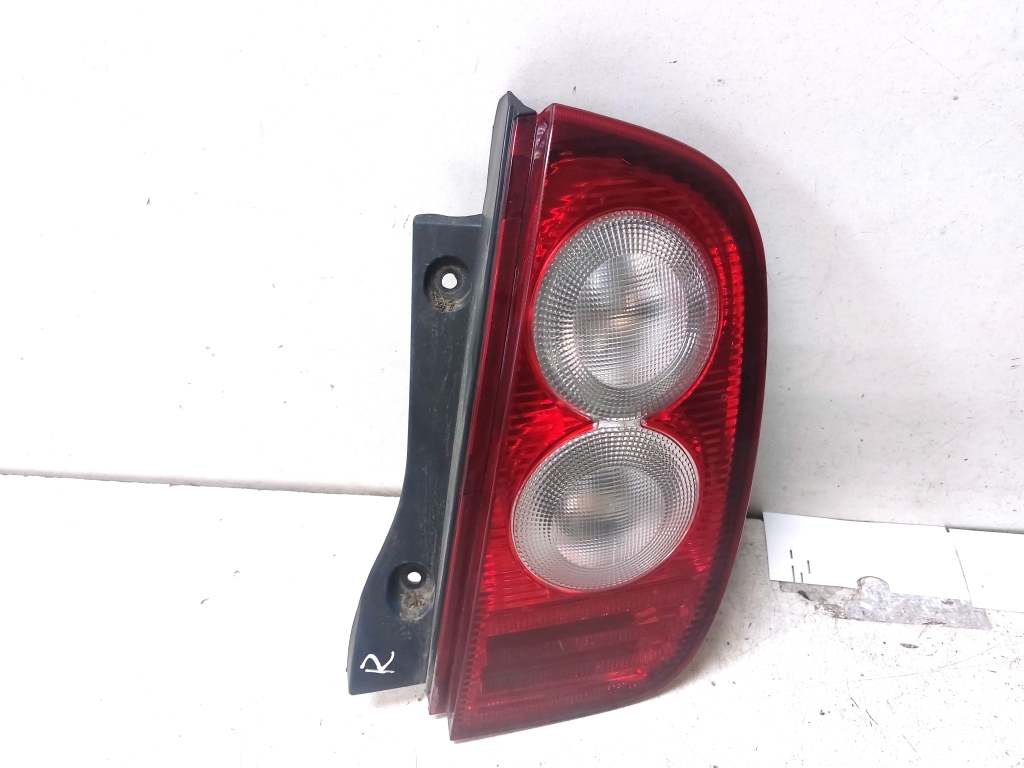 NISSAN Micra K12 (2002–2010) Eckleuchte hinten 26550AX720 NISSAN Micra K12 (2002–2010) Eckleuchte hinten 26550AX720