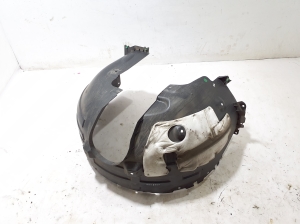 VOLVO EX30 I (2023–2026) Priekšējais apakšspārns 80032174 - 3