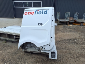 Rear fender and its parts - 774218355R