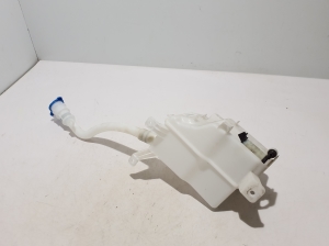 VOLVO EX30 I (2023–2026) Front washer fluid reservoir 80034439 - 5