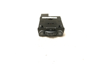Headlight leveling switch - 8200379685