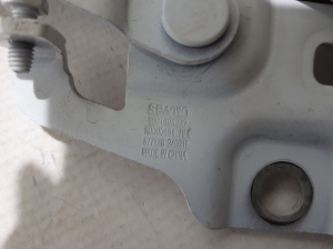 VOLVO EX30 I (2023–2026) Hood hinge 80000484 - 3