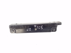 Front fender bracket - A1728800814