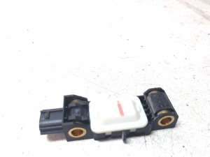 NISSAN Micra K12 (2002–2010) Airbagsensor 98830AY00A - 3