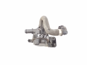 Mercedes Benz SLK-Class 172 (2011–2026) Auxiliary water pump A0005000686 - 3