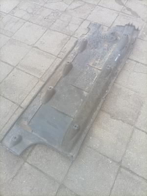 Volkswagen Sharan (2010–2026) Unterbodenschutz 7N0825201A - 2