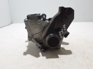 Porsche Macan (2014–2026) Veepump 06L121111M - 5