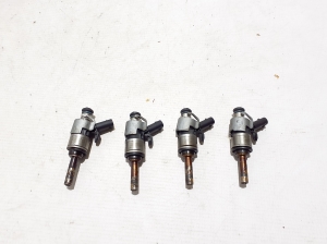 Injecteur de carburant - 06L906A06