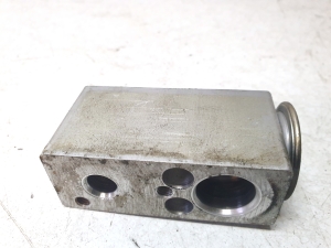 NISSAN Micra K12 (2002–2010) Klimaschlauch Ventil 2AC06520405094 - 4