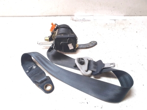 Front seat belt - 86885AY201