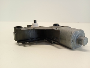 Volkswagen Passat B7 (2010–2014) Front door window regulator motor 988691320 - 5