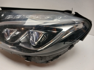 Mercedes Benz C-Class 205 (2014–2021) Esituli A2059068901 - 5