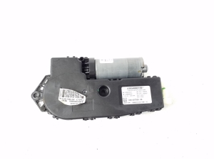 Schiebedachmotor - A2059002729