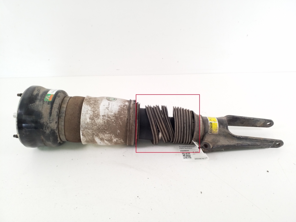 Porsche Panamera 970 (2009–2016) Front shock absorber 97034305222 Porsche Panamera 970 (2009–2016) Front shock absorber 97034305222