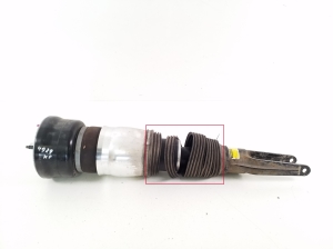Stoßdämpfer vorne - 97034305122