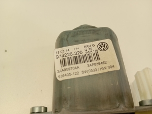 Volkswagen Passat B7 (2010–2014) Hinterer Seitentür-Fensterhebermotor 974226320 - 2