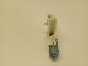 Volkswagen Passat B7 (2010–2014) Hinterer Seitentür-Fensterhebermotor 974226320 - 3