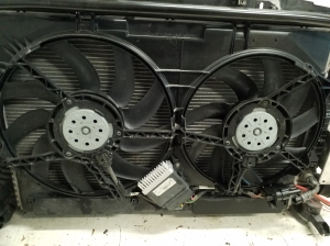 Porsche Macan (2014–2026) Radiaatorite komplekt ja selle osad - 6