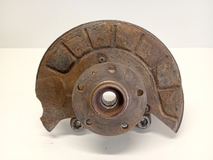  Front wheel hub and its parts  - RAU08 