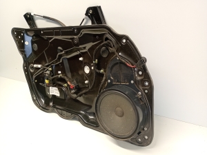 Volkswagen Passat B7 (2010–2014) Priekšējo durvju logu pacēlājs 988691 - 4