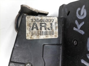 Opel Insignia (2017–2026) Rear side door lock 13598377 - 3