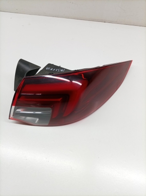 Opel Insignia (2017–2026) Hintere Eckleuchte und ihre Teile 39125836 - 5