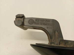 Volkswagen Passat B7 (2010–2014) Front door external opening handle and its details 3C0837205 - 2