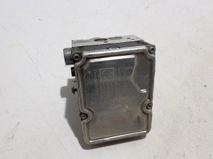Bloc ABS - 95B614517T