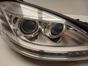 Mercedes Benz S-Class 221 (2005–2013) Esituli A2218202839 - 8