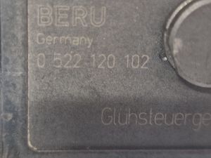 BMW 3 SERIES E91 (2005–2013) Hõõgküünalde relee 0522120102 - 3