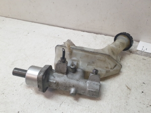 NISSAN Micra K12 (2002–2010) Brake master cylinder 8200129956 - 5