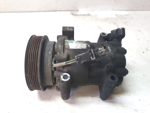 NISSAN Micra K12 (2002–2010) Konditsioneeri kompressor 8200953359 - 5