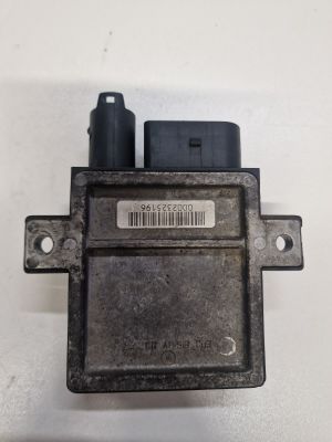 Mercedes Benz E-Class W211 (2002–2009) Hõõgküünalde relee 0522140202 - 3