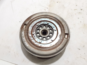 Volant moteur - 0B5105317R