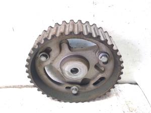 Nockenwellenriemenscheibe - 585577