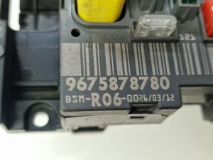 Peugeot 308 (2007–2015) Kaitsmekarp salongis 9675878780 - 3
