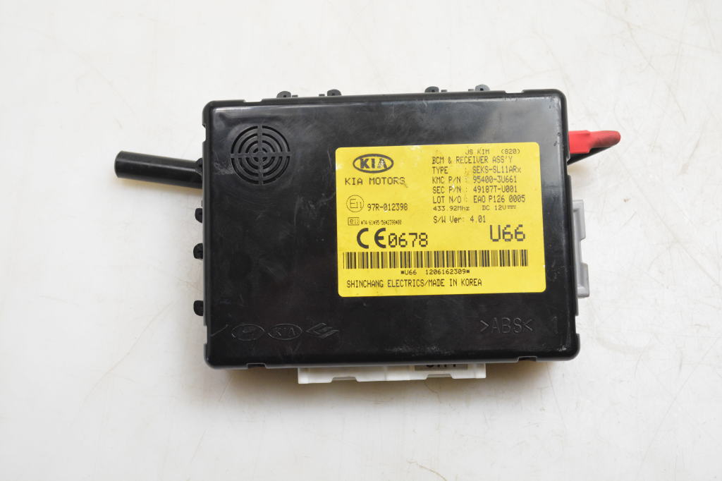Kia Sportage (2010–2016) Mugavusmoodul 954003U661