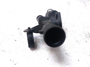 NISSAN Micra K12 (2002–2010) Termostata korpuss 558751 - 2