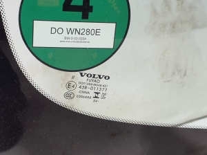 VOLVO EX30 I (2023–2026) Windshield 80028759 - 3