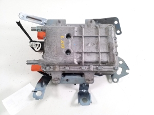 Wechselrichter (Inverter) - L1M810C785AJ