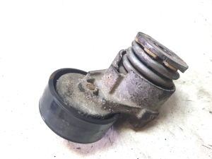 Belt tensioner - 8200861569