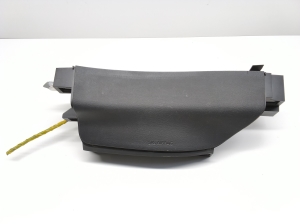   Front seat airbag  - KR9P57KLO 