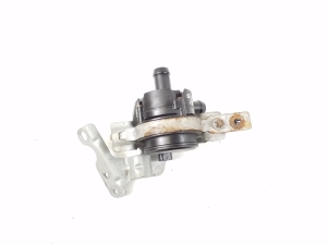Auxiliary water pump - A0005000686