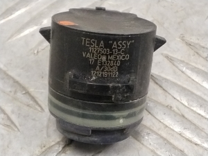 Tesla Model 3 3 (2016–2024) Rear parking sensor 112750313C - 4