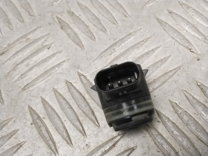 Tesla Model 3 3 (2016–2024) Rear parking sensor 112750313C - 4
